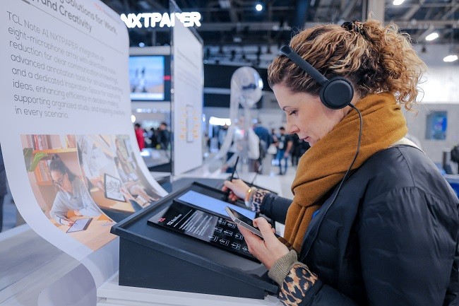 TCL 实业 CES 2026:SQD-Mini LED 显示技术定义“视”界新高度 电子手写本.jpg